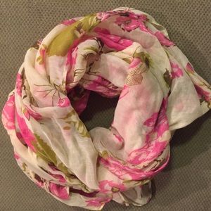 Beautiful floral scarf. Brand new!